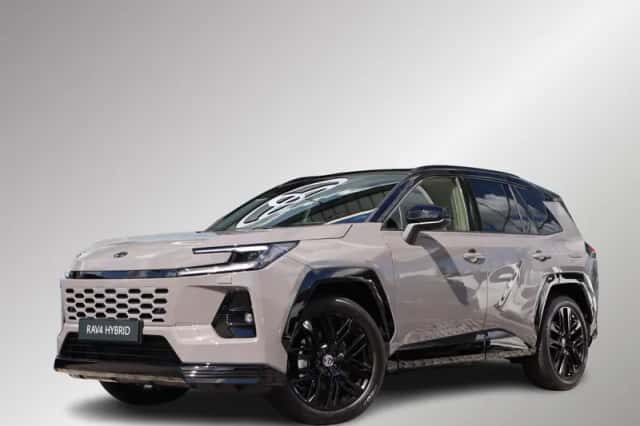 Toyota RAV4 (2026) thumbnail 1