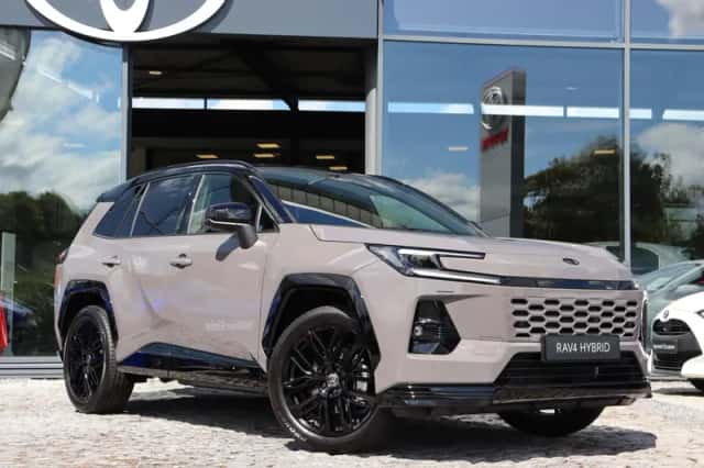Toyota RAV4 (2026) thumbnail 6