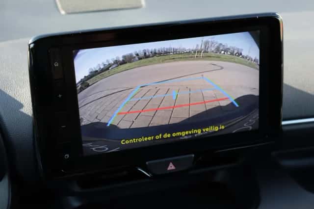 Toyota Yaris (2025) thumbnail 6