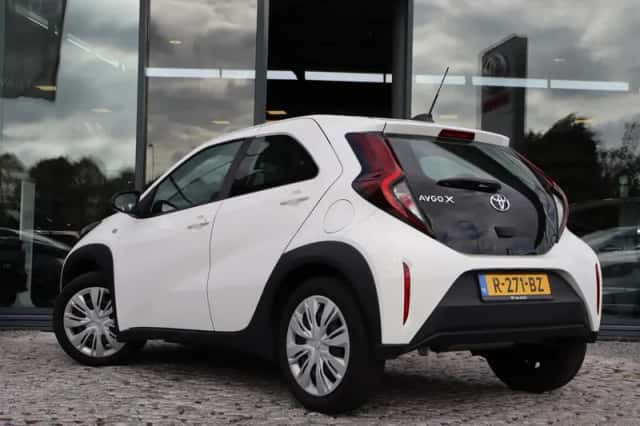 Toyota Aygo X (2022) thumbnail 5