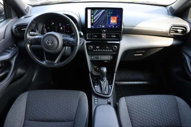 Toyota Yaris Cross (2025) thumbnail 3