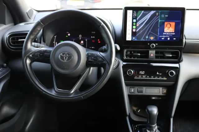 Toyota Yaris Cross (2025) thumbnail 4