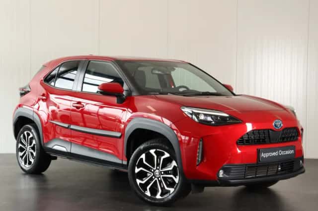 Toyota Yaris Cross (2023) thumbnail 3