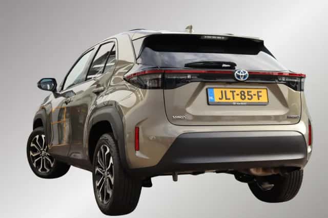 Toyota Yaris Cross (2024) thumbnail 5