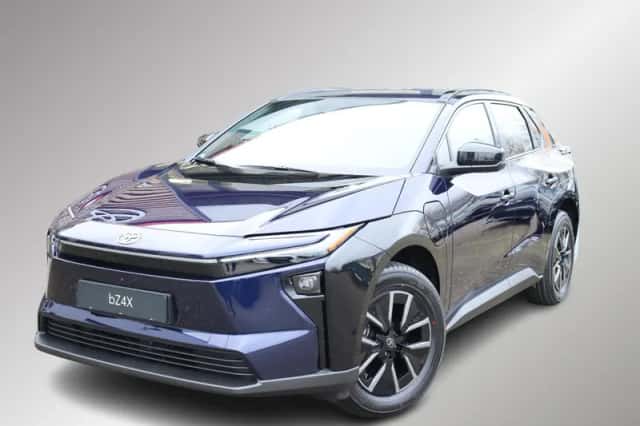 Toyota bZ4X (2026) thumbnail 1