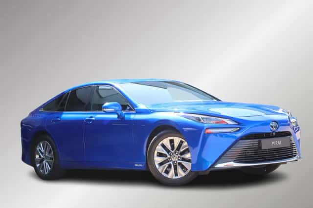 Toyota Mirai (2022) thumbnail 2