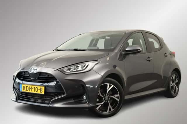 Toyota Yaris (2025) thumbnail 1