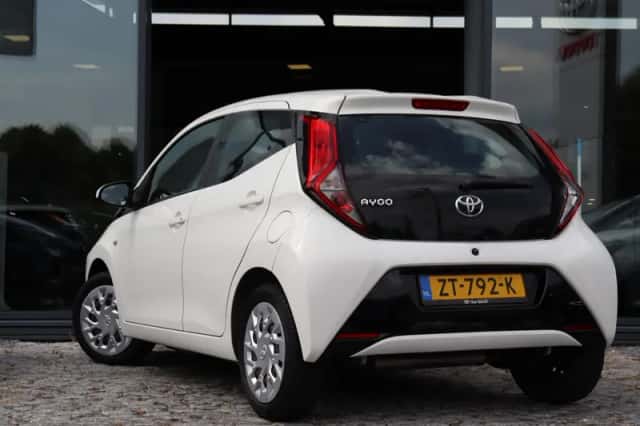 Toyota Aygo (2019) thumbnail 5