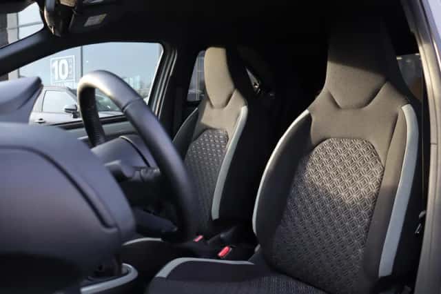 Toyota Aygo X (2025) thumbnail 5