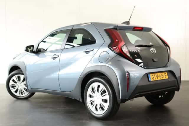 Toyota Aygo X (2024) thumbnail 4