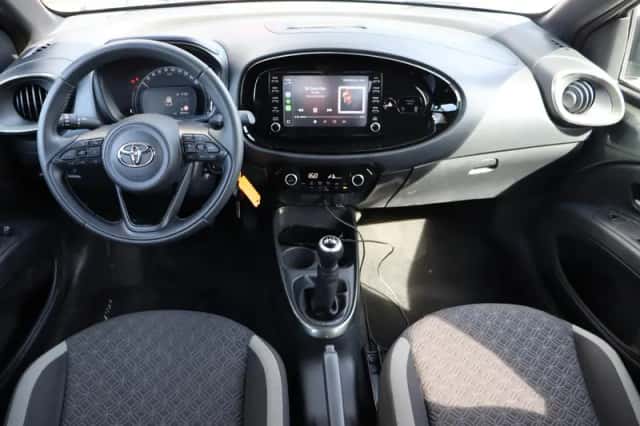 Toyota Aygo X (2023) thumbnail 3