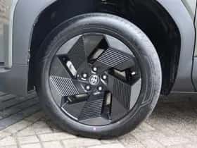 Toyota Urban Cruiser (2026) thumbnail 3
