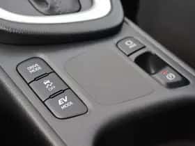 Toyota Yaris (2023) thumbnail 29