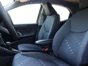 Toyota Yaris (2025) thumbnail 17