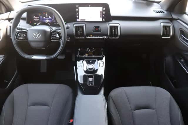 Toyota Urban Cruiser (2026) thumbnail 3