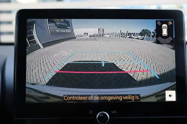 Toyota Yaris Cross (2025) thumbnail 6