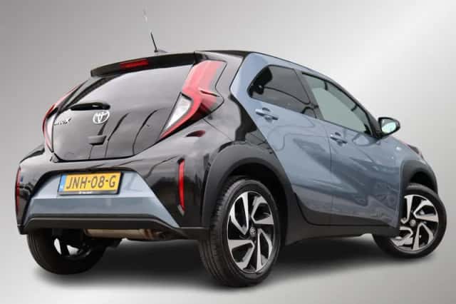Toyota Aygo X (2025) thumbnail 2