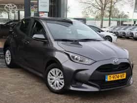 Toyota Yaris (2023) thumbnail 13