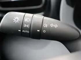 Toyota Yaris (2023) thumbnail 19