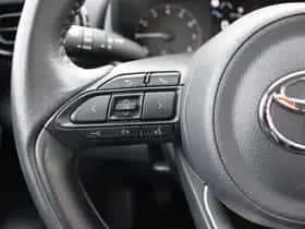 Toyota Yaris (2023) thumbnail 20