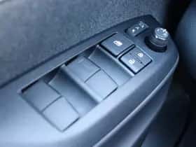 Toyota Yaris (2020) thumbnail 22