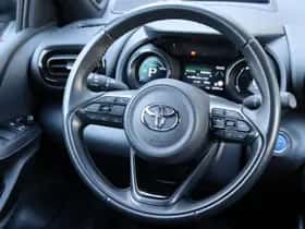 Toyota Yaris (2020) thumbnail 25