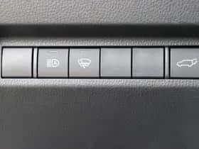Toyota RAV4 (2020) thumbnail 13