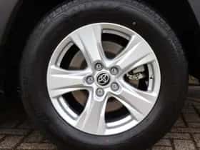 Toyota RAV4 (2020) thumbnail 4