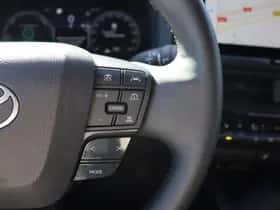 Toyota C-HR (2025) thumbnail 13