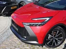 Toyota C-HR (2025) thumbnail 16
