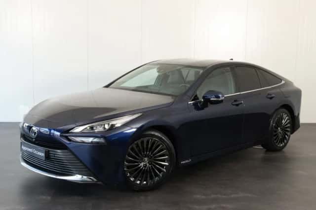 Toyota Mirai (2024) thumbnail 2
