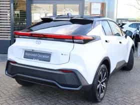 Toyota C-HR (2025) thumbnail 3