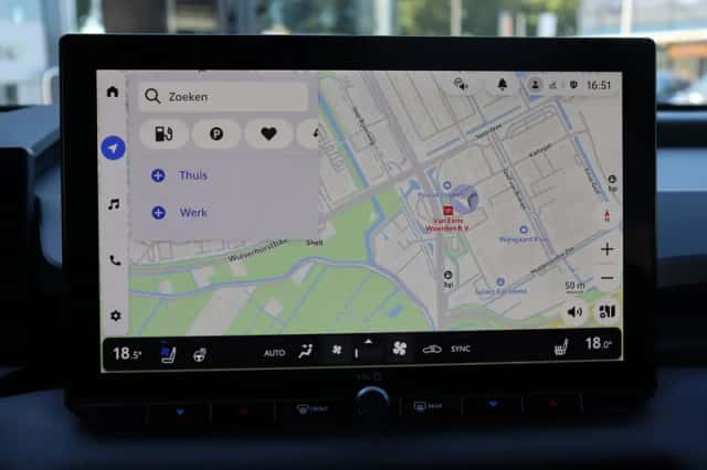 Toyota RAV4 (2026) thumbnail 6