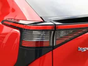 Toyota bZ4X (2025) thumbnail 9