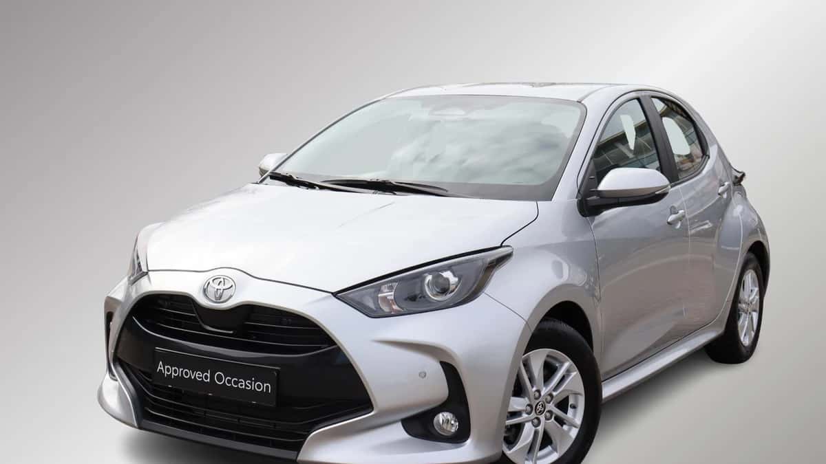 Toyota Yaris (2025) — foto 1