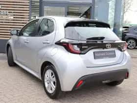 Toyota Yaris (2025) thumbnail 11