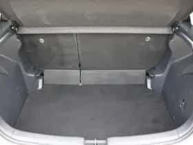 Toyota Yaris (2025) thumbnail 13
