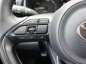 Toyota Yaris (2025) thumbnail 18