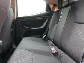 Toyota Yaris (2025) thumbnail 25