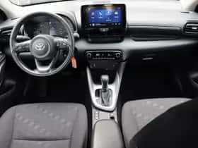 Toyota Yaris (2025) thumbnail 4