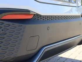 Toyota C-HR (2025) thumbnail 22