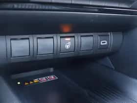 Toyota C-HR (2025) thumbnail 37