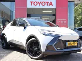 Toyota C-HR (2025) thumbnail 8