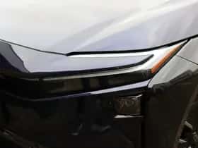 Toyota bZ4X (2026) thumbnail 13