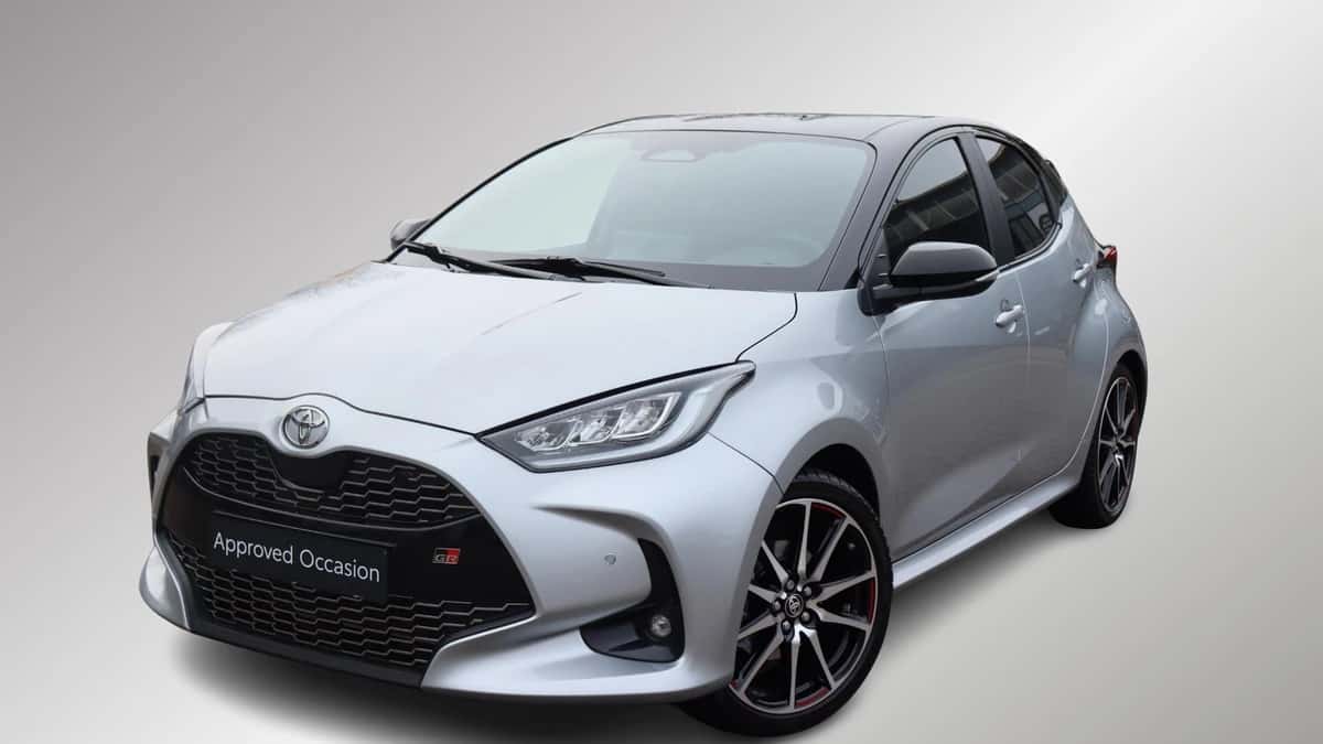 Toyota Yaris (2024) — foto 1