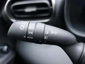 Toyota Yaris (2024) thumbnail 18