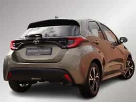 Toyota Yaris (2025) thumbnail 2