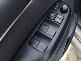 Toyota Yaris (2025) thumbnail 18