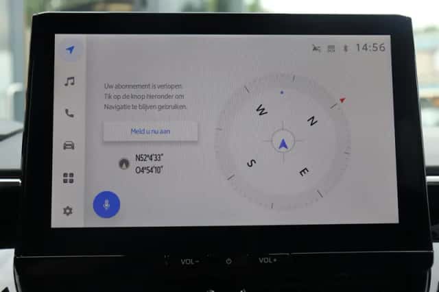 Toyota Corolla (2024) thumbnail 5