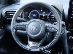 Toyota Yaris Cross (2025) thumbnail 23